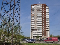 叶卡捷琳堡市, Tekhnicheskaya , 房屋 24. 公寓楼