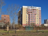 叶卡捷琳堡市, Nadezhdinskaya st, 房屋 22Б. 公寓楼