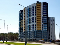 Екатеринбург, улица Академика Сахарова, дом 31. многоквартирный дом