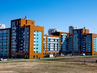 Екатеринбург, улица Академика Сахарова, дом 39. многоквартирный дом