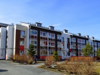 Yekaterinburg, st Karasyevskaya, house 38. Apartment house
