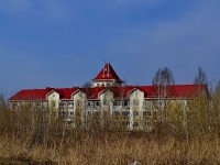 叶卡捷琳堡市, Hrustalnogorskaya st, 房屋 77. 公寓楼