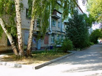 Yekaterinburg, Glavnaya (istok pos.) st, house 17. Apartment house