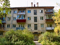 Yekaterinburg, Glavnaya (istok pos.) st, house 23. Apartment house