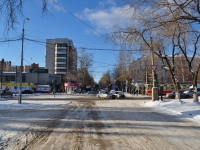 Yekaterinburg, Titov st, house 14. Apartment house with a store on the ground-floor