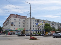Yekaterinburg, Lenin avenue, house 72. Apartment house