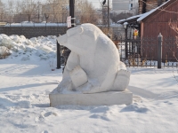 叶卡捷琳堡市, 雕塑 МедведьTolmachev st, 雕塑 Медведь