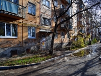 Yekaterinburg, Patris Lumumba st, house 33. Apartment house