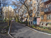 Yekaterinburg, Bratskaya st, house 9. Apartment house
