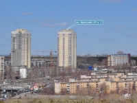 Yekaterinburg, Bratskaya st, house 27 к.1. Apartment house