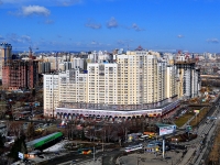 Yekaterinburg, 8th Marta st, house 194. Apartment house