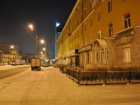 Екатеринбург, улица Декабристов, дом 77Б. многоквартирный дом