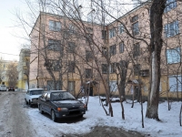 Yekaterinburg, Dekabristov st, house 16/18Е. Apartment house