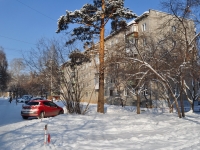 叶卡捷琳堡市, Simferopolskaya st, 房屋 32. 公寓楼
