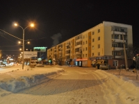 Yekaterinburg, Belinsky st, house 232. Apartment house with a store on the ground-floor
