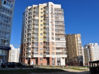 Yekaterinburg, Tsiolkovsky st, house 22. Apartment house