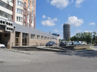 Екатеринбург, улица Маршала Жукова, дом 13. многоквартирный дом