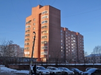 Yekaterinburg, Shejnkmana st, house 100. Apartment house