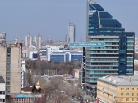 Екатеринбург, улица Добролюбова, дом 16. офисное здание
