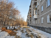 Yekaterinburg, Sovetskaya st, house 3. Apartment house