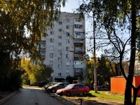 Yekaterinburg, Sovetskaya st, house 17. Apartment house