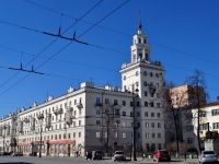 Yekaterinburg, Sverdlov st, house 27. Apartment house