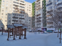 Екатеринбург, улица Крестинского, дом 53. многоквартирный дом