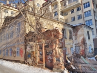 Yekaterinburg, Krasnoarmeyskaya st, building under reconstruction 