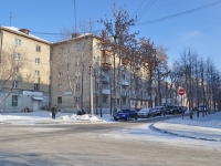 Yekaterinburg, Bykovykh st, house 18. Apartment house
