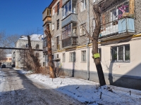 Yekaterinburg, Kvartsevaya st, house 8. Apartment house