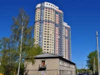 Yekaterinburg, Raevsky st, house 6. Apartment house