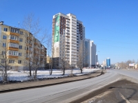 Yekaterinburg, Savva Belykh str, house 18. Apartment house