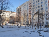 Yekaterinburg, Irbitskaya st, house 66. Apartment house
