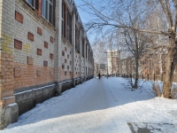 Екатеринбург, школа №51, улица Данилы Зверева, дом 8