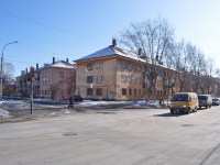 Yekaterinburg, st Danila Zverev, house 22. Apartment house