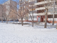 Yekaterinburg, Amundsen st, house 54/2. Apartment house