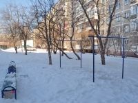 Yekaterinburg, Bardin st, house 49. Apartment house
