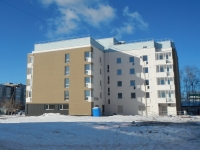 叶卡捷琳堡市, Volgogradskaya st, 房屋 90. 公寓楼