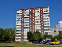 Yekaterinburg, st Volgogradskaya, house 31/4. Apartment house