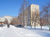 Yekaterinburg, Ln Reshetnikov, house 3/1. Apartment house