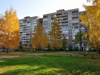 Yekaterinburg, Reshetnikov Ln, house 4. Apartment house