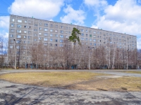 Yekaterinburg, Deryabinoy str, house 29. Apartment house
