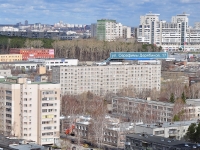 Yekaterinburg, Deryabinoy str, house 17. Apartment house