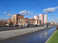 Yekaterinburg, community center им. М.В. Лаврова, Kosmonavtov avenue, house 23