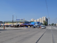 叶卡捷琳堡市, 购物中心 "УРАЛМАШЕВСКИЙ", Lomonosov st, 房屋 51