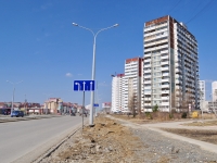Yekaterinburg, Krasnolesya st, house 18. Apartment house