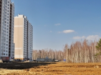 Yekaterinburg, Krasnolesya st, house 30. Apartment house
