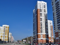 Yekaterinburg, Krasnolesya st, house 76. Apartment house