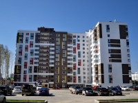 Yekaterinburg, Krasnolesya st, house 72. Apartment house