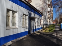 Yekaterinburg, Starykh Bolshevikov str, house 36. Apartment house with a store on the ground-floor